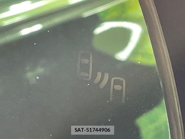 Toyota HARRIER HYBRID 2023-03 6676143-5
