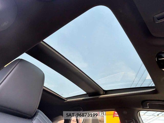 Toyota HARRIER HYBRID 2021-07 6676135-3