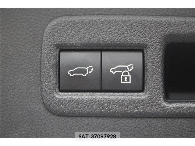 Toyota HARRIER HYBRID 2023-08 6676149-3
