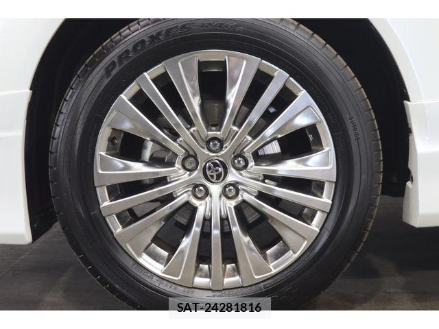 Toyota HARRIER HYBRID 2023-06 6716223-28