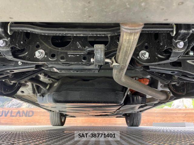 Toyota HARRIER HYBRID 2024-03 6716225-18