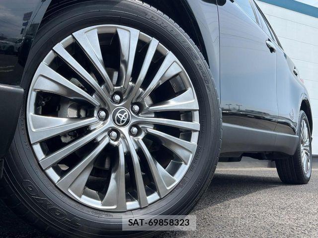 Toyota HARRIER HYBRID 2023-11 6716226-16