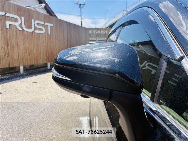 Toyota HARRIER HYBRID 2021-05 6751770-25