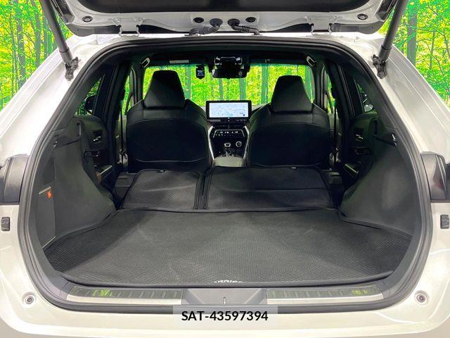 Toyota HARRIER HYBRID 2024-09 6751755-9