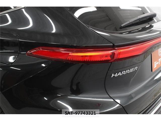 Toyota HARRIER HYBRID 2020-07 6751779-17