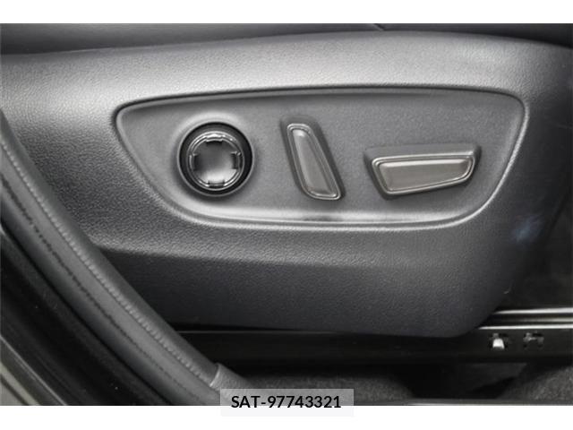 Toyota HARRIER HYBRID 2020-07 6751779-27