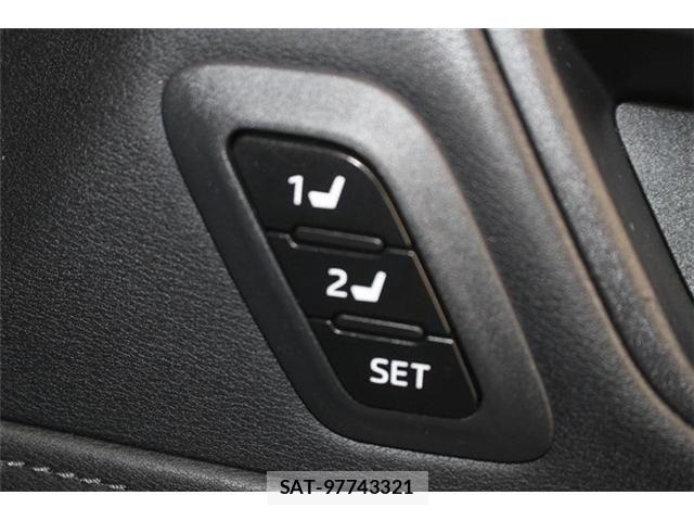 Toyota HARRIER HYBRID 2020-07 6751779-29