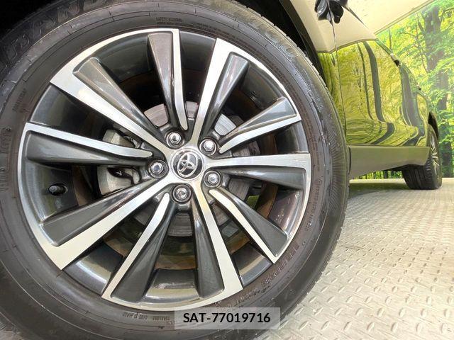 Toyota HARRIER HYBRID 2022-02 6751772-12
