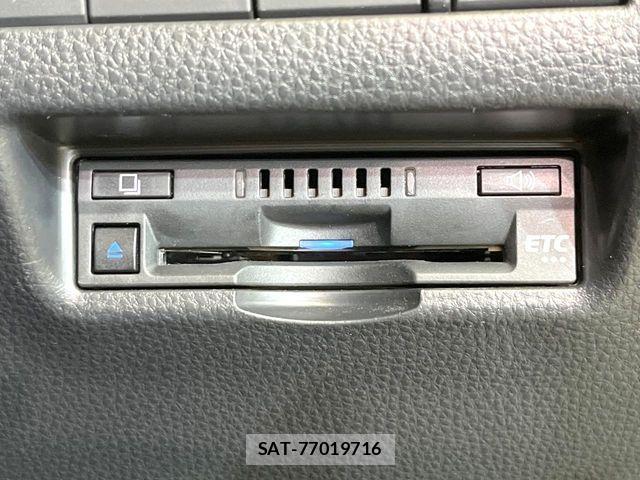 Toyota HARRIER HYBRID 2022-02 6751772-4