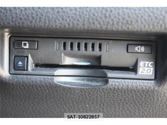 Toyota HARRIER HYBRID 2020-12 6815164-3