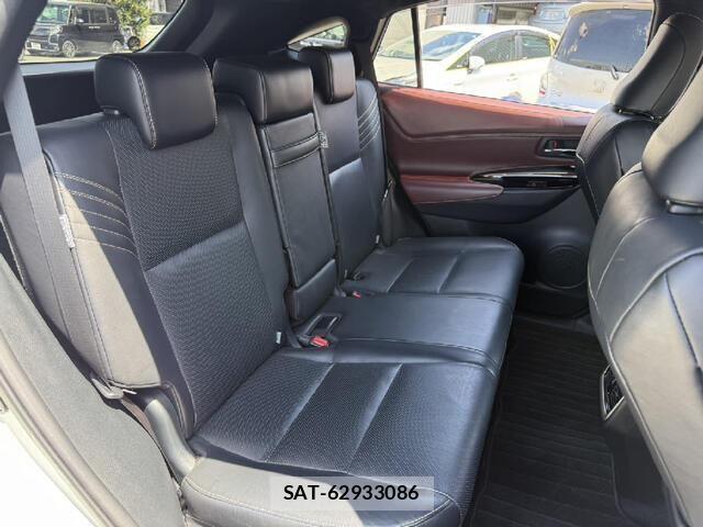 Toyota HARRIER HYBRID 2018-02 6815167-12