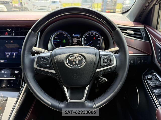 Toyota HARRIER HYBRID 2018-02 6815167-14