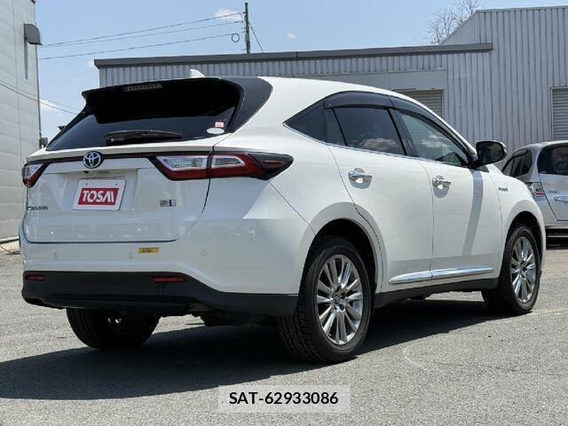 Toyota HARRIER HYBRID 2018-02 6815167-20