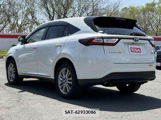 Toyota HARRIER HYBRID 2018-02 6815167-24
