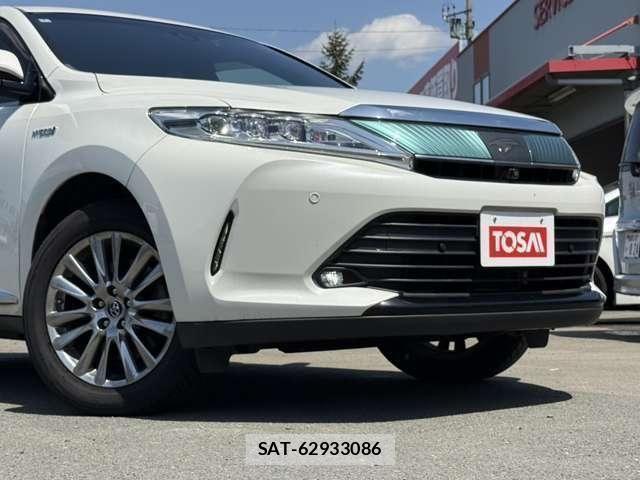 Toyota HARRIER HYBRID 2018-02 6815167-26