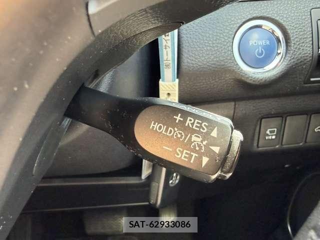 Toyota HARRIER HYBRID 2018-02 6815167-8