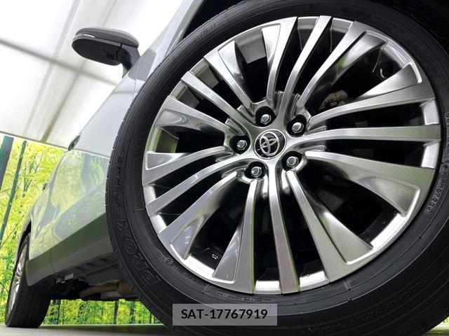 Toyota HARRIER HYBRID 2023-03 6815130-12