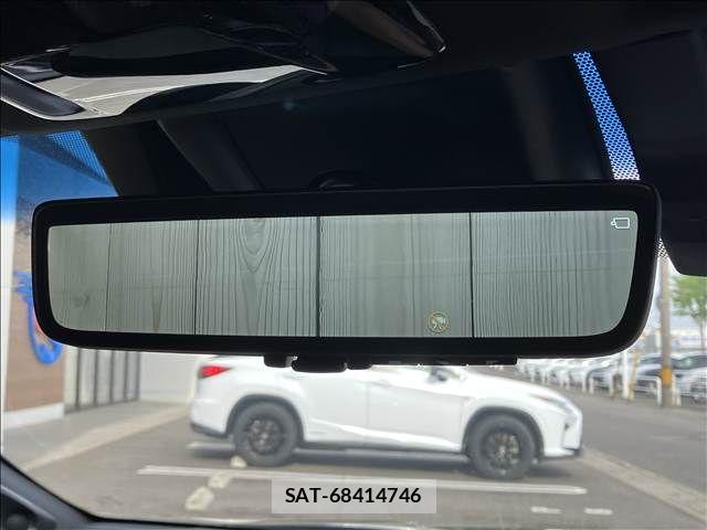 Toyota HARRIER HYBRID 2021-03 6815147-4