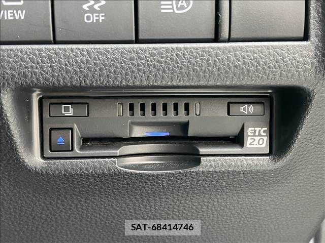 Toyota HARRIER HYBRID 2021-03 6815147-8