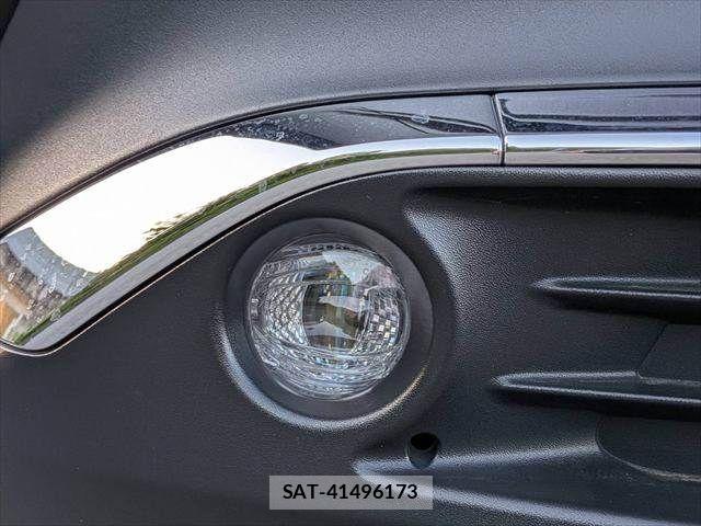 Toyota HARRIER HYBRID 2021-03 6815170-25