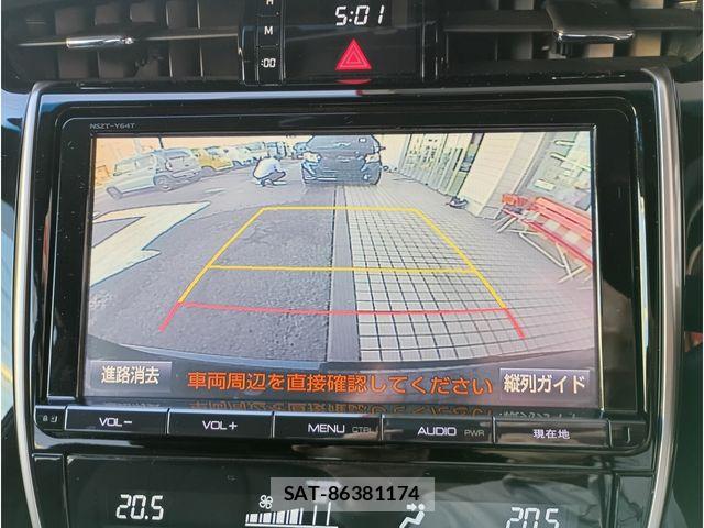 Toyota HARRIER HYBRID 2015-06 6815175-13