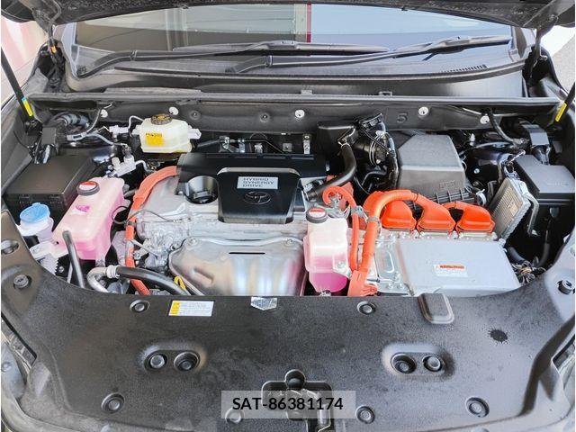 Toyota HARRIER HYBRID 2015-06 6815175-19