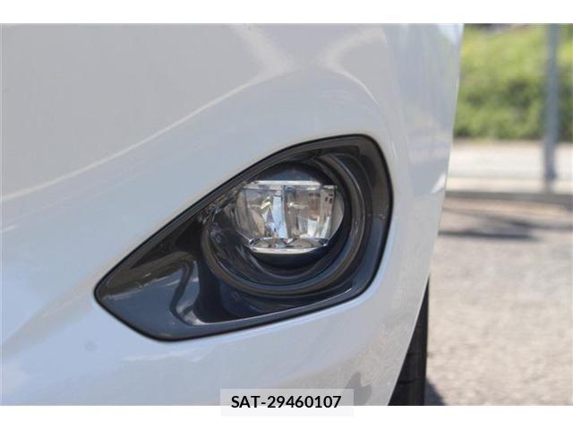 Toyota HARRIER HYBRID 2015-03 6815169-17
