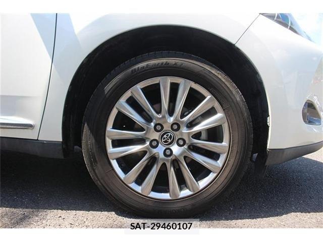 Toyota HARRIER HYBRID 2015-03 6815169-24