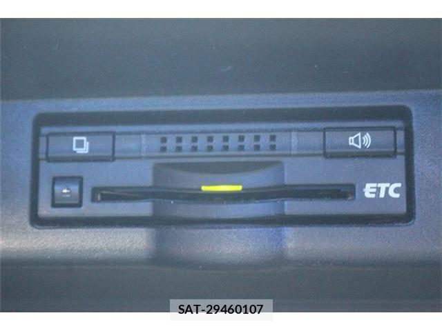 Toyota HARRIER HYBRID 2015-03 6815169-4