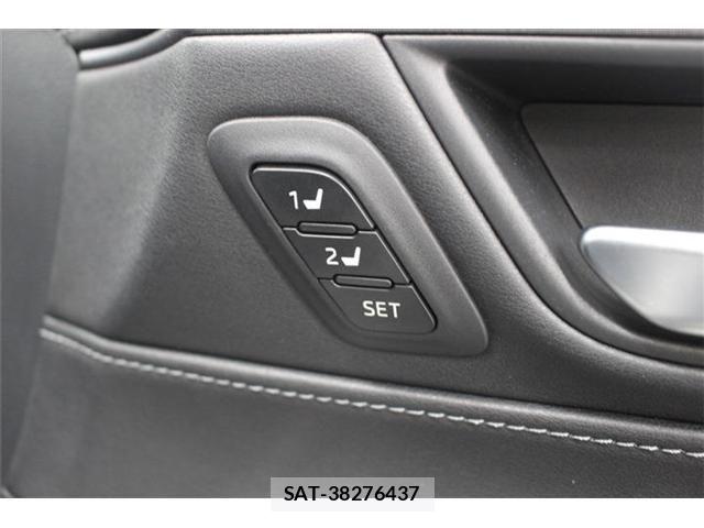 Toyota HARRIER HYBRID 2023-03 6815157-29