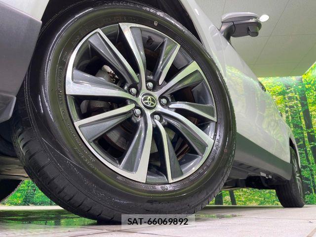 Toyota HARRIER HYBRID 2023-04 6905994-12