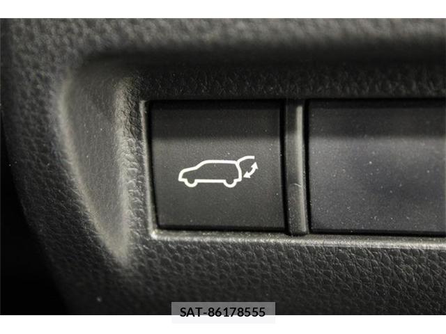 Toyota HARRIER HYBRID 2021-03 6905998-3