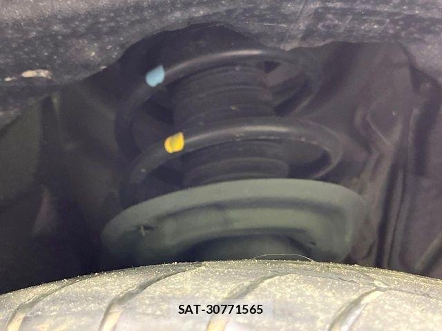 Toyota HARRIER HYBRID 2022-05 6905987-19