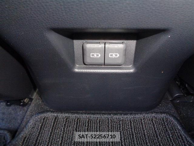 Toyota HARRIER HYBRID 2023-05 6905986-14