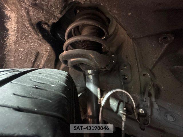 Toyota HARRIER HYBRID 2025-04 6905981-19