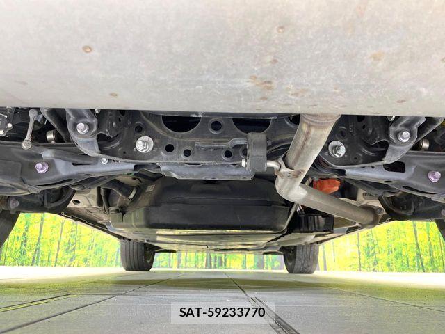 Toyota HARRIER HYBRID 2021-01 6905990-18