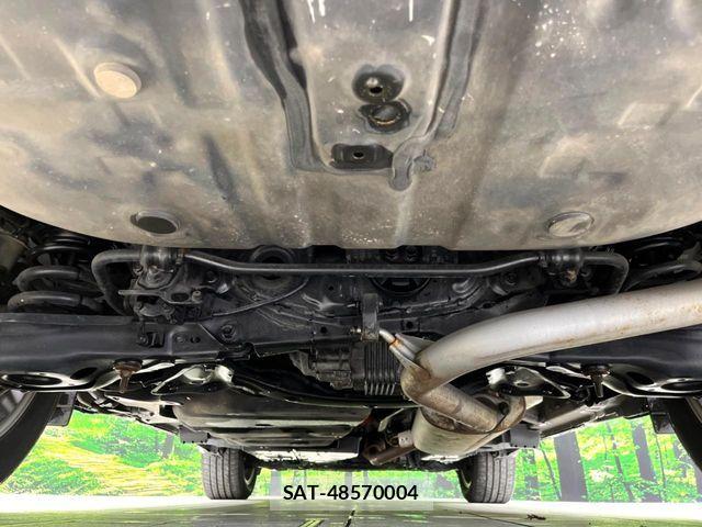 Toyota HARRIER HYBRID 2018-01 6906008-19
