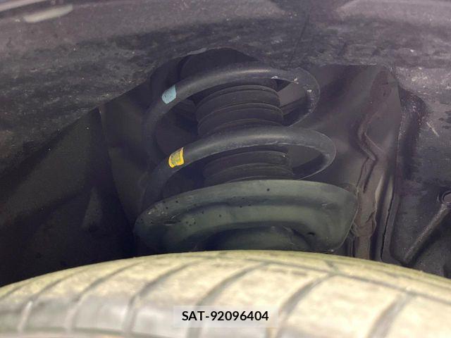 Toyota HARRIER HYBRID 2023-10 6905965-19