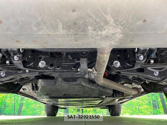 Toyota HARRIER HYBRID 2023-09 6905982-18