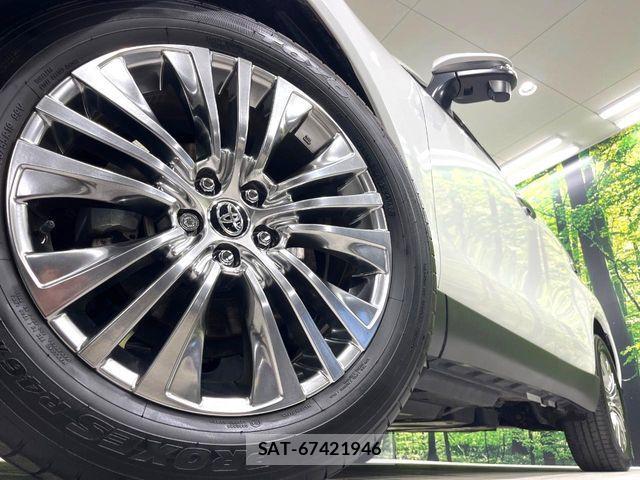 Toyota HARRIER HYBRID 2024-10 6905966-13