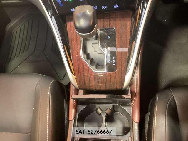 Toyota HARRIER HYBRID 2017-03 6906004-10