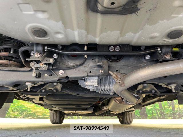 Toyota HARRIER HYBRID 2014-08 6906017-18