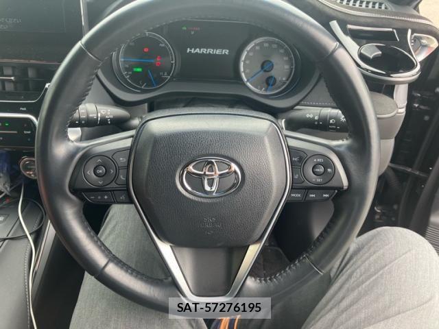 Toyota HARRIER HYBRID 2022-03 6905991-12