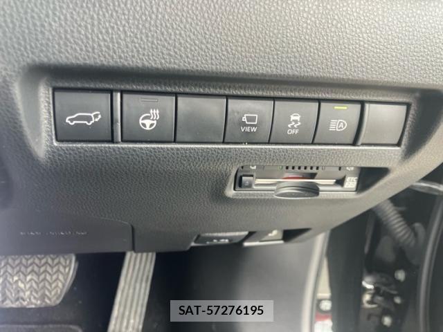 Toyota HARRIER HYBRID 2022-03 6905991-14