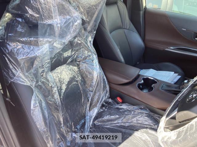 Toyota HARRIER HYBRID 2021-08 6905997-11