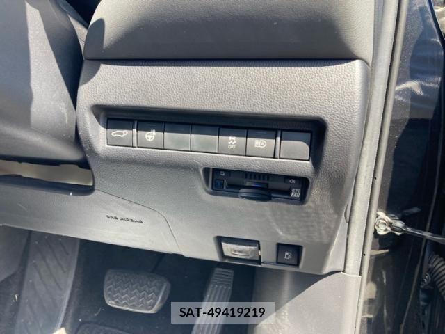 Toyota HARRIER HYBRID 2021-08 6905997-19