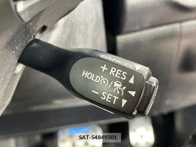 Toyota HARRIER HYBRID 2017-06 6994028-4