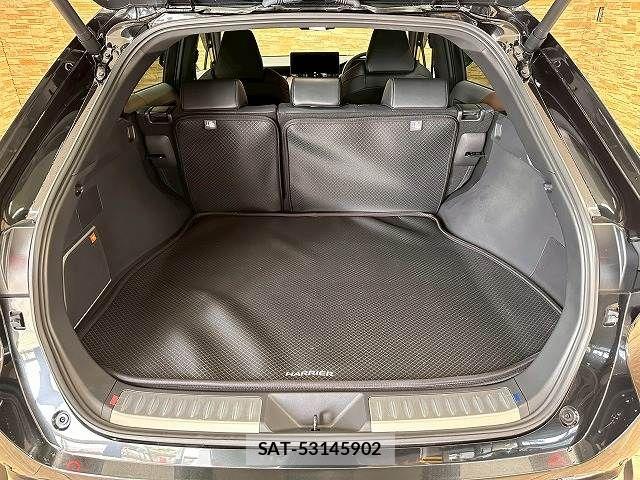 Toyota HARRIER HYBRID 2021-12 6993953-12