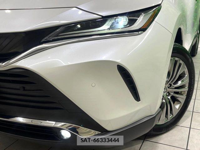 Toyota HARRIER HYBRID 2023-07 6993952-13