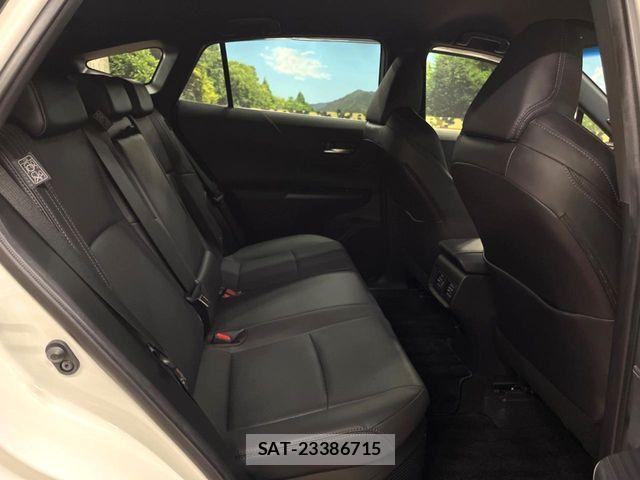 Toyota HARRIER HYBRID 2021-03 7020568-9